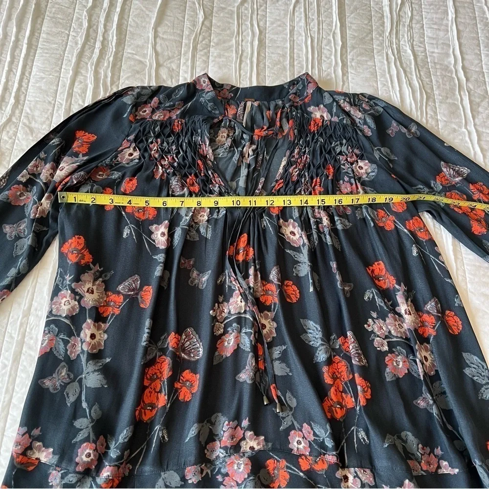 2/$30 Free People Boho So Fine Smocked Floral Long Sleeve Tunic Top SZ XS